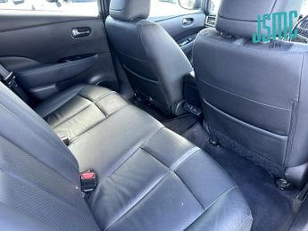 Nissan Leaf 40kWh Tekna Hatchback 5dr Electric Auto (150 ps)