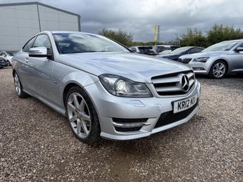 Mercedes-Benz C Class 2.1 C220 CDI BlueEfficiency AMG Sport Coupe 2dr Diesel G-Tronic+