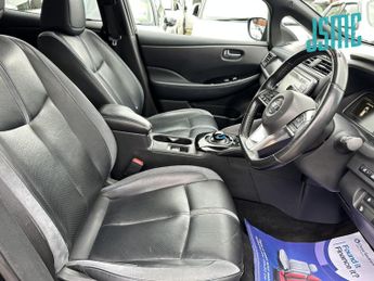 Nissan Leaf 40kWh Tekna Hatchback 5dr Electric Auto (150 ps)
