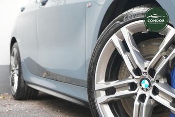 BMW 1 Series 2.0 M135i Hatchback 5dr Petrol Auto xDrive Euro 6 (s/s) (306 ps)