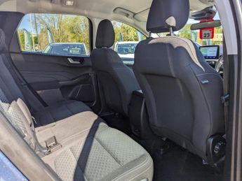 Ford Kuga 1.5 EcoBlue Zetec SUV 5dr Diesel Auto Euro 6 (s/s) (120 ps)