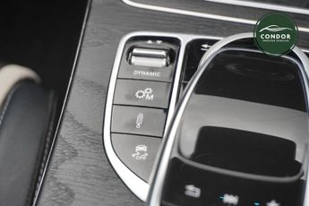 Mercedes-Benz C Class 4.0 C63 V8 BiTurbo AMG S (Premium) Coupe 2dr Petrol SpdS MCT Eur