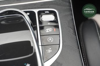 Mercedes-Benz C Class 4.0 C63 V8 BiTurbo AMG S (Premium) Coupe 2dr Petrol SpdS MCT Eur