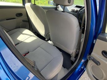 Renault Clio 1.4 16v Expression Hatchback 5dr Petrol Manual (158 g/km, 98 bhp