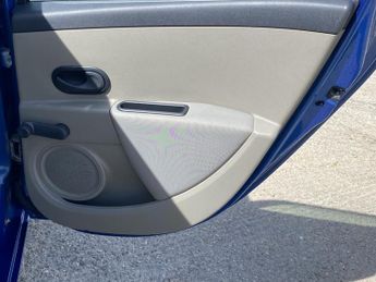 Renault Clio 1.4 16v Expression Hatchback 5dr Petrol Manual (158 g/km, 98 bhp