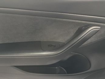 Tesla Model 3 (Dual Motor) Long Range Saloon 4dr Electric Auto 4WDE (346 ps)