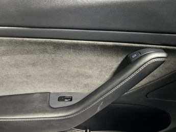 Tesla Model 3 (Dual Motor) Long Range Saloon 4dr Electric Auto 4WDE (346 ps)