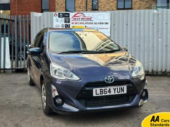 Toyota Aqua  1.5 i-VTEC ES Plus Hatchback 5dr Petrol CVT Euro 5 (99 ps)