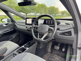 Volkswagen ID.3 Pro Performance 58kWh Life Hatchback 5dr Electric Auto (204 ps)