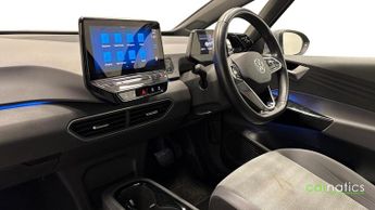 Volkswagen ID.3 Pro Performance 58kWh Life Hatchback 5dr Electric Auto (204 ps)