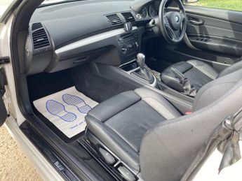 BMW 1 Series 2.0 118d Sport Convertible 2dr Diesel Steptronic Euro 5 (143 ps)