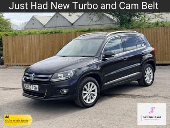 Volkswagen Tiguan 2.0 TDI BlueMotion Tech SE SUV 5dr Diesel Manual 2WD Euro 5 (s/s