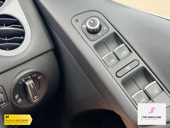 Volkswagen Tiguan 2.0 TDI BlueMotion Tech SE SUV 5dr Diesel Manual 2WD Euro 5 (s/s