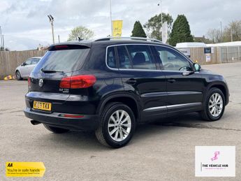Volkswagen Tiguan 2.0 TDI BlueMotion Tech SE SUV 5dr Diesel Manual 2WD Euro 5 (s/s