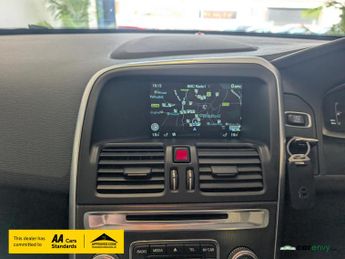 Volvo XC60 2.4 D5 SE Lux Nav SUV 5dr Diesel Auto AWD Euro 6 (s/s) (220 ps)