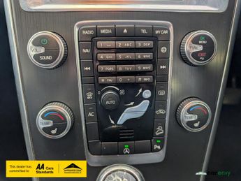 Volvo XC60 2.4 D5 SE Lux Nav SUV 5dr Diesel Auto AWD Euro 6 (s/s) (220 ps)