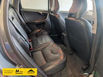 Volvo XC60 2.4 D5 SE Lux Nav SUV 5dr Diesel Auto AWD Euro 6 (s/s) (220 ps)