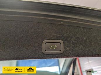 Volvo XC60 2.4 D5 SE Lux Nav SUV 5dr Diesel Auto AWD Euro 6 (s/s) (220 ps)