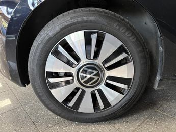 Volkswagen e-up! 36.8kWh e-up! Hatchback 5dr Electric Auto (82 ps)
