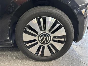 Volkswagen e-up! 36.8kWh e-up! Hatchback 5dr Electric Auto (82 ps)