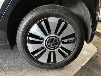 Volkswagen e-up! 36.8kWh e-up! Hatchback 5dr Electric Auto (82 ps)