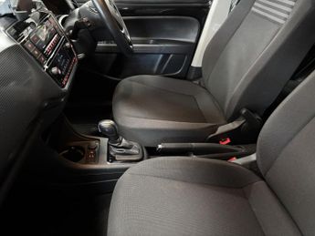 Volkswagen e-up! 36.8kWh e-up! Hatchback 5dr Electric Auto (82 ps)