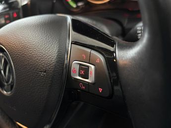 Volkswagen e-up! 36.8kWh e-up! Hatchback 5dr Electric Auto (82 ps)