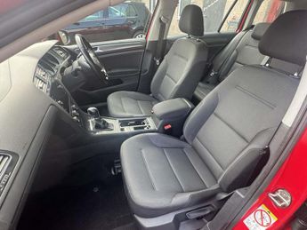 Volkswagen Golf 2.0 TDI SE Nav Estate 5dr Diesel DSG Euro 6 (s/s) (150 ps)