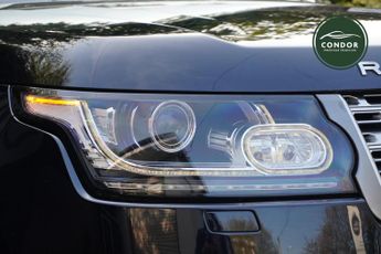 Land Rover Range Rover 3.0 TD V6 Vogue SE SUV 5dr Diesel Auto 4WD Euro 5 (s/s) (258 ps)