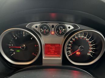 Ford Kuga 2.0 TDCi Titanium SUV 5dr Diesel Manual 2WD Euro 5 (140 ps)