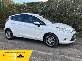 Ford Fiesta 1.4 Zetec Hatchback 5dr Petrol Manual (133 g/km, 94 bhp)
