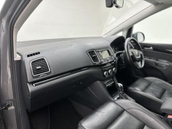 SEAT Alhambra 2.0 TDI SE Lux MPV 5dr Diesel DSG Euro 5 (s/s) (177 ps)