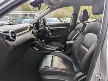 MG MG ZS 1.0 T-GDI Exclusive SUV 5dr Petrol Auto Euro 6 (111 ps)