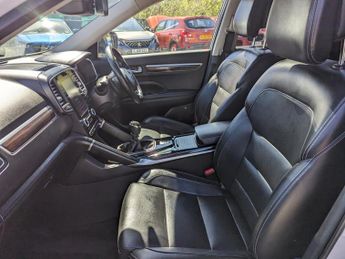 Renault Koleos 1.6 dCi Signature Nav SUV 5dr Diesel Manual Euro 6 (s/s) (130 ps