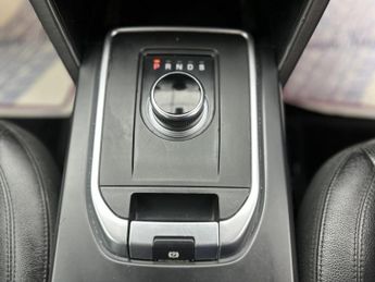 Land Rover Discovery Sport 2.0 TD4 Landmark SUV 5dr Diesel Auto 4WD Euro 6 (s/s) (180 ps)