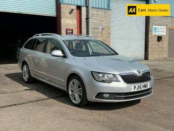 Skoda Superb 2.0 TDI Elegance Estate 5dr Diesel DSG 4WD Euro 5 (s/s) (170 ps)