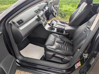 Volkswagen Passat 2.0 TDI BlueMotion Tech Highline Saloon 4dr Diesel Manual Euro 5