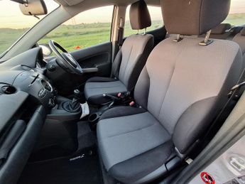 Mazda Mazda2 1.3 TS Hatchback 5dr Petrol Manual Euro 4 (75 ps)