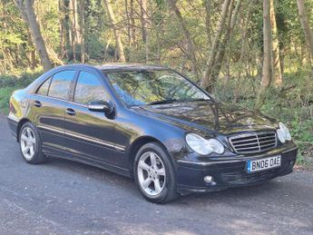 Mercedes C Class 1.8 C180 Kompressor Avantgarde SE Saloon 4dr Petrol Manual (183 