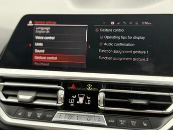BMW 3 Series 3.0 M340i MHT Saloon 4dr Petrol Hybrid Auto xDrive Euro 6 (s/s) 