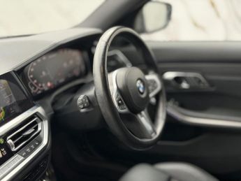 BMW 3 Series 3.0 M340i MHT Saloon 4dr Petrol Hybrid Auto xDrive Euro 6 (s/s) 