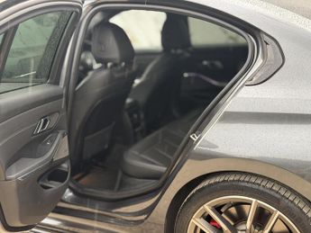 BMW 3 Series 3.0 M340i MHT Saloon 4dr Petrol Hybrid Auto xDrive Euro 6 (s/s) 