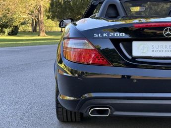 Mercedes-Benz SLK 1.8 SLK200 BlueEfficiency AMG Sport Convertible 2dr Petrol G-Tro