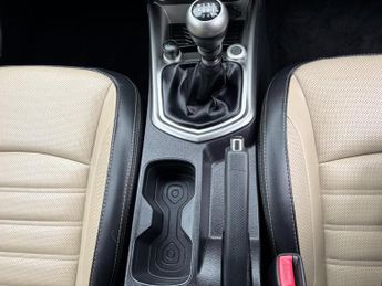 SsangYong Tivoli 1.6P Ultimate SUV 5dr Petrol Manual Euro 6 (s/s) (128 ps)
