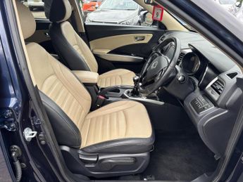 SsangYong Tivoli 1.6P Ultimate SUV 5dr Petrol Manual Euro 6 (s/s) (128 ps)