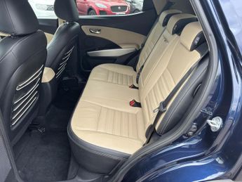 SsangYong Tivoli 1.6P Ultimate SUV 5dr Petrol Manual Euro 6 (s/s) (128 ps)
