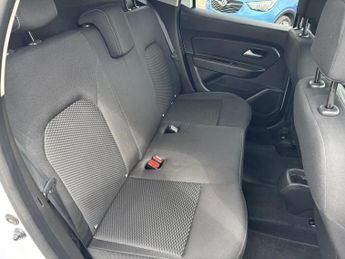 Dacia Duster 1.3 TCe Comfort SUV 5dr Petrol Manual Euro 6 (s/s) (130 ps)