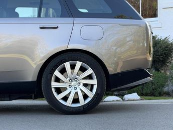 Land Rover Range Rover 3.0 P440e 38.2kWh SE SUV 5dr Petrol Plug-in Hybrid Auto 4WD Euro