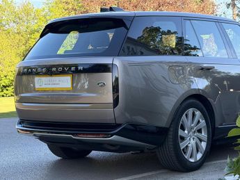 Land Rover Range Rover 3.0 P440e 38.2kWh SE SUV 5dr Petrol Plug-in Hybrid Auto 4WD Euro