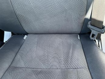 Toyota Estima 2014 TOYOTA ESTIMA 2.4 Automatic Petrol MPV 6 Seater White 5dr